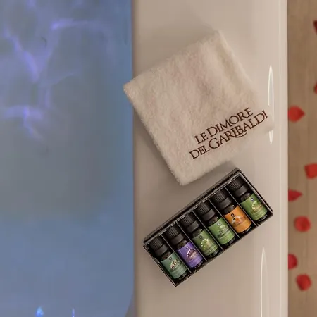 Le Dimore Del Garibaldi B&B 4*