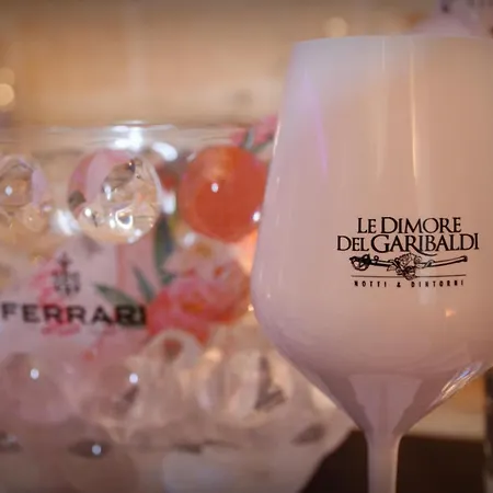 Le Dimore Del Garibaldi 카사노 델레 무르제