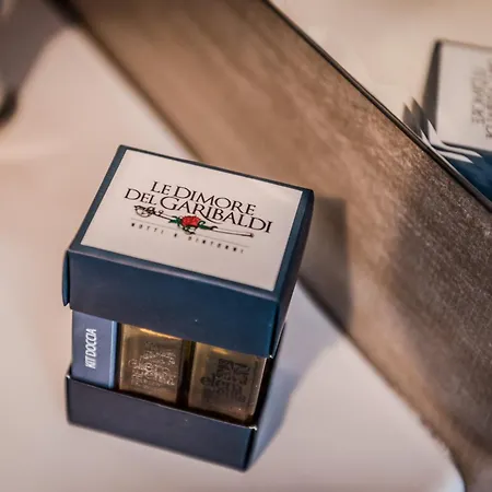 B&B Le Dimore Del Garibaldi 4*