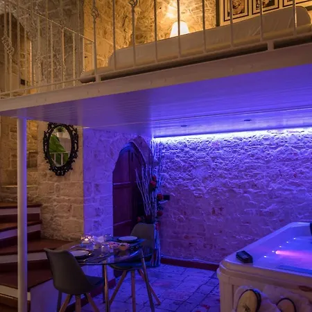 Le Dimore Del Garibaldi Bed & Breakfast 4*