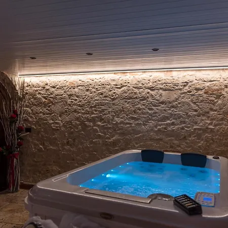 Le Dimore Del Garibaldi Bed & Breakfast