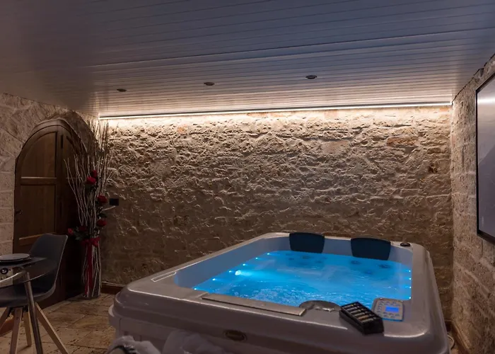 Le Dimore Del Garibaldi Bed and Breakfast